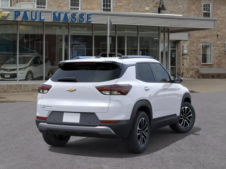 2026 Chevrolet Trailblazer LT photo 1