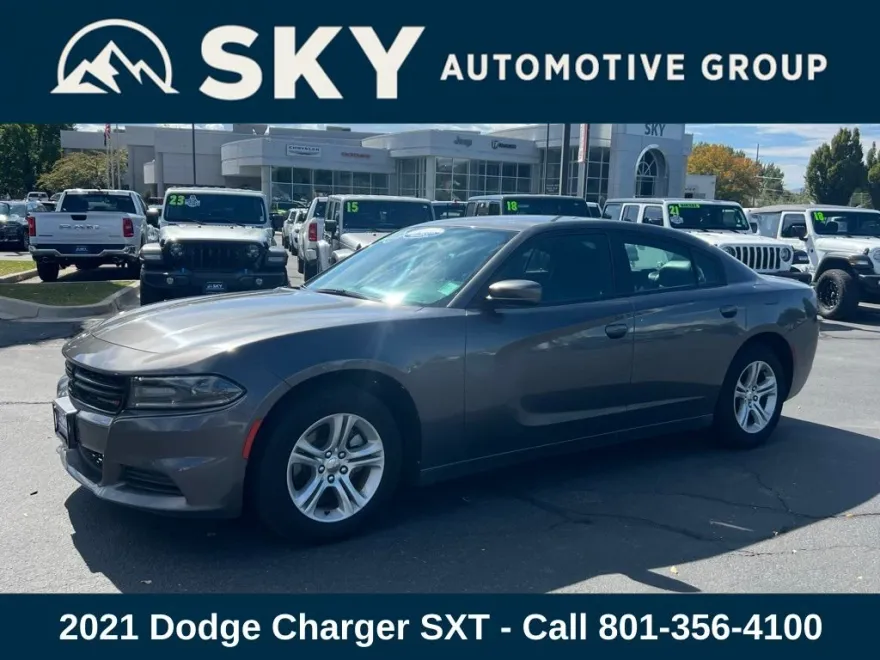 2021 Dodge Charger SXT photo 1