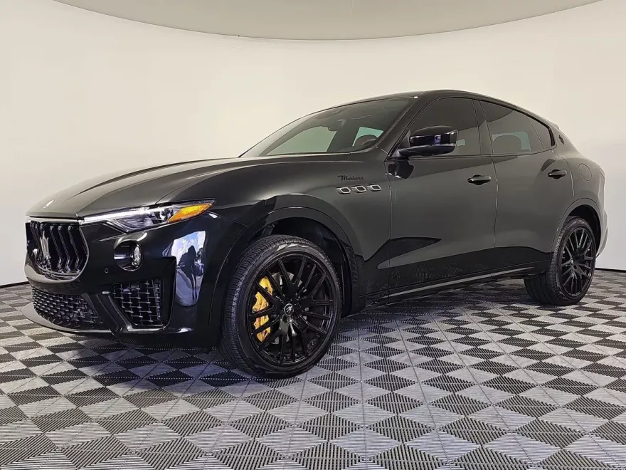 2023 Maserati Levante Modena S photo 1