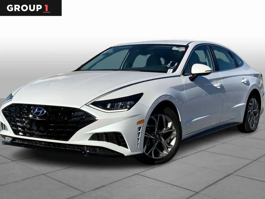 2021 Hyundai Sonata SEL photo 1