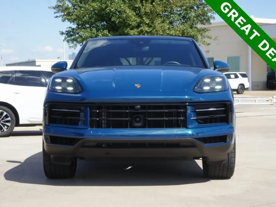 2024 Porsche Cayenne Coupe photo 1