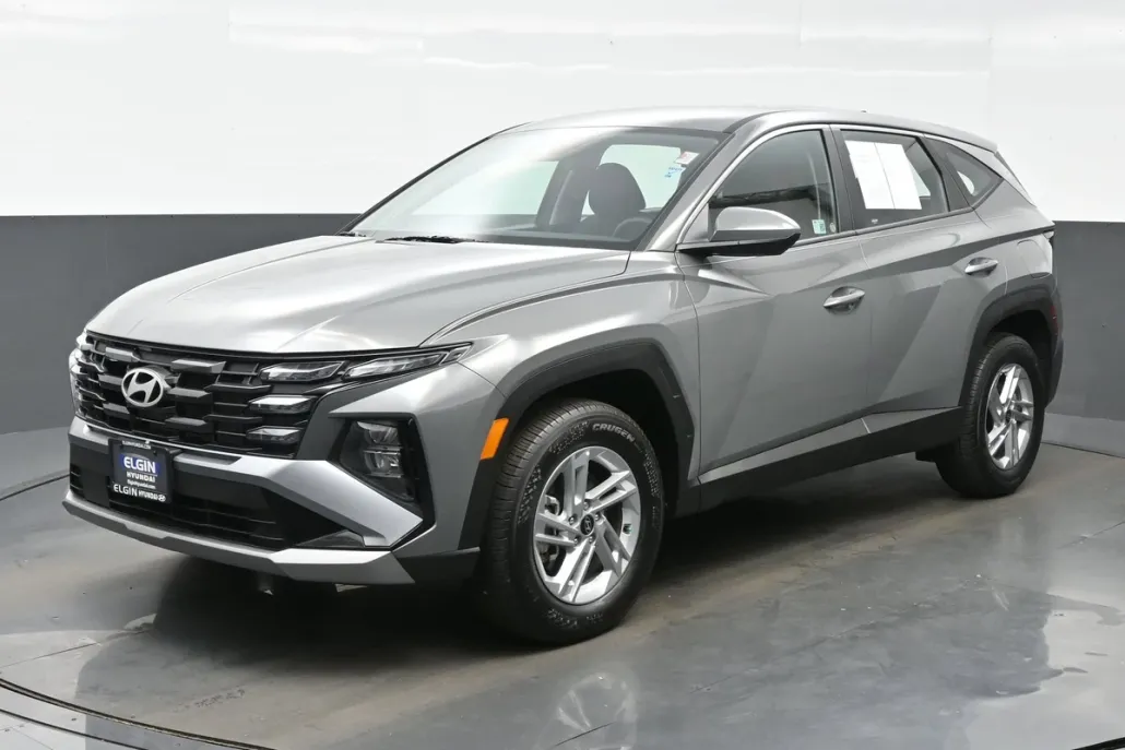 2025 Hyundai Tucson SE photo 1