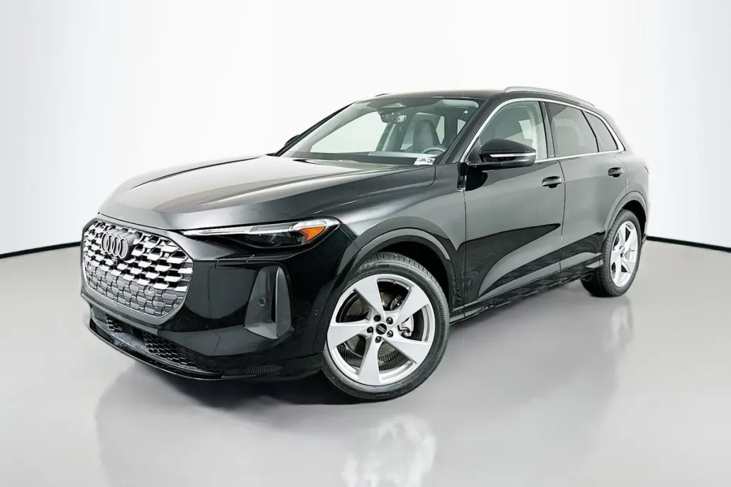 2025 Audi Q5 2.0T Prestige photo 1