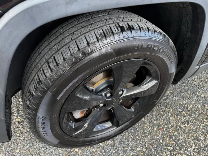 2016 Jeep Cherokee High Altitude photo 1