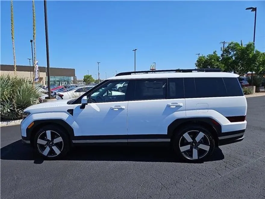 2025 Hyundai Santa Fe Limited photo 1