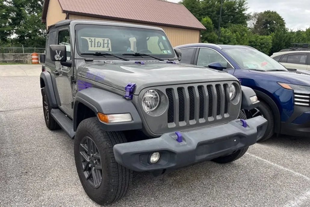 2020 Jeep Wrangler Sport S photo 1