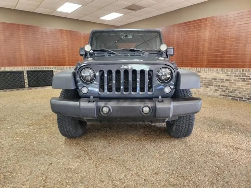 2016 Jeep Wrangler Unlimited Sport photo 1