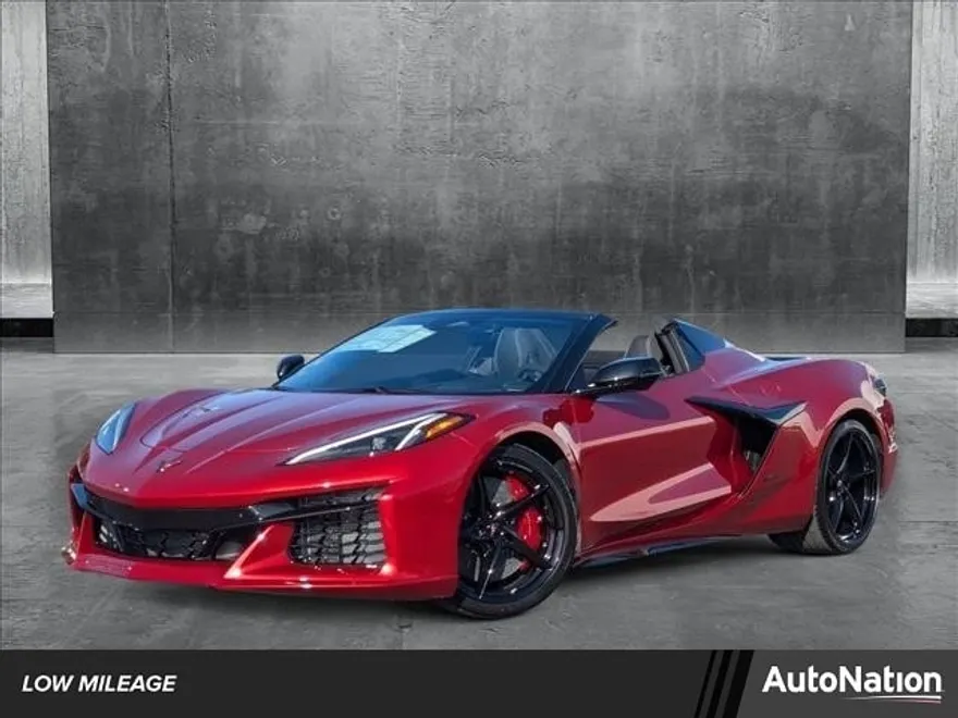 2025 Chevrolet Corvette E-Ray 2LZ photo 1