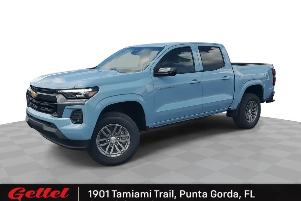 2025 Chevrolet Colorado Work Truck LT photo 1
