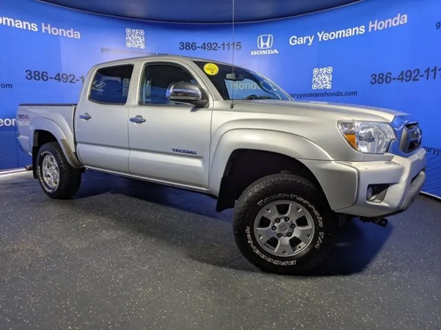 2013 Toyota Tacoma TRD Off-Road V6 photo 1