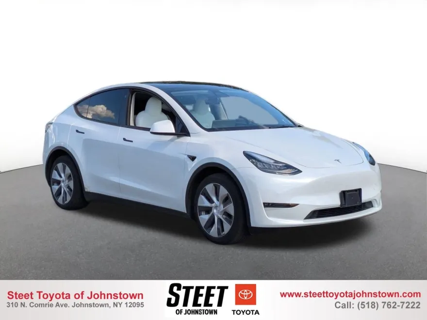 2021 Tesla Model Y Long Range photo 1