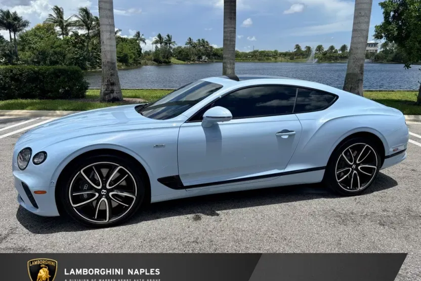 2023 Bentley Continental GT Azure photo 1