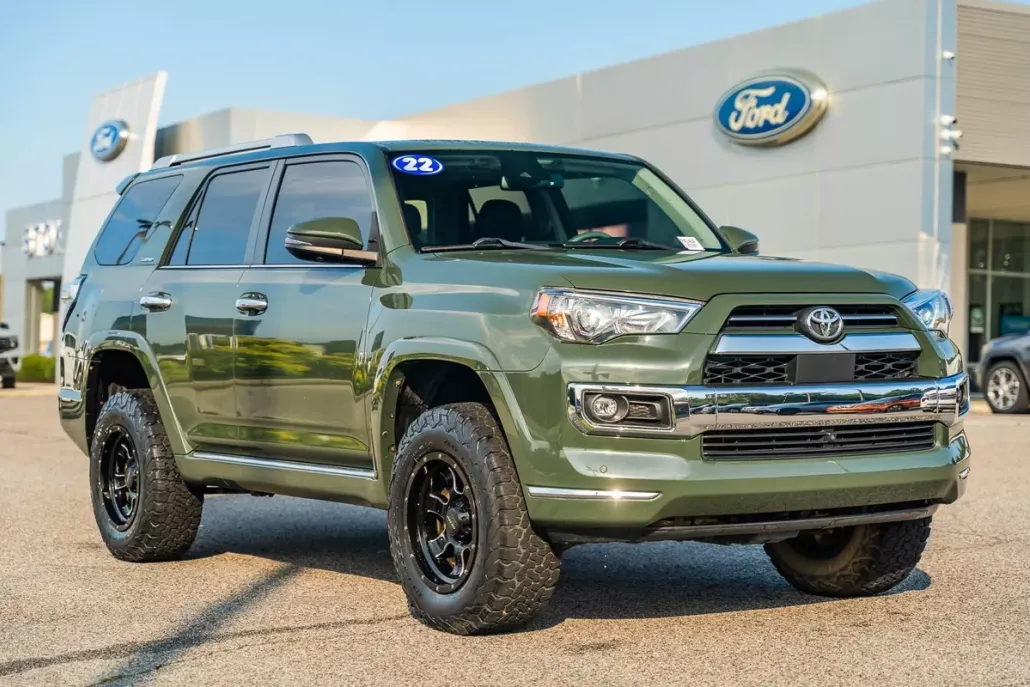 2022 Toyota 4Runner Limited photo 1