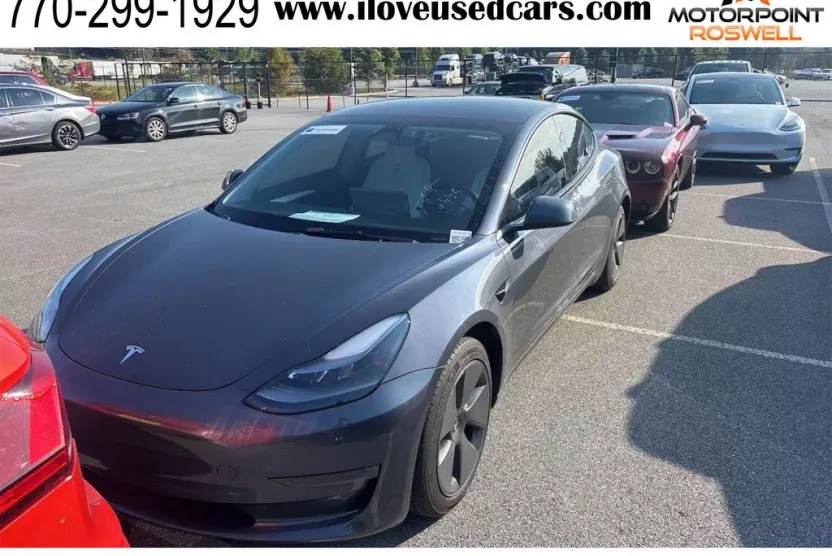 2023 Tesla Model 3 photo 1