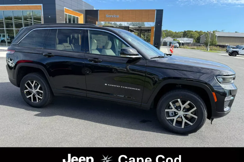2025 Jeep Grand Cherokee Limited photo 1