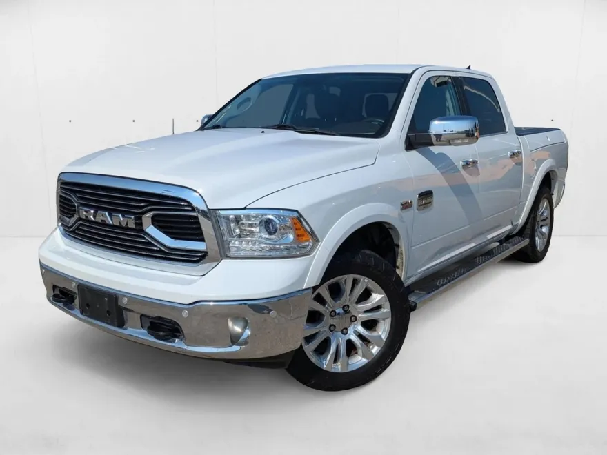 2017 Ram 1500 Longhorn photo 1