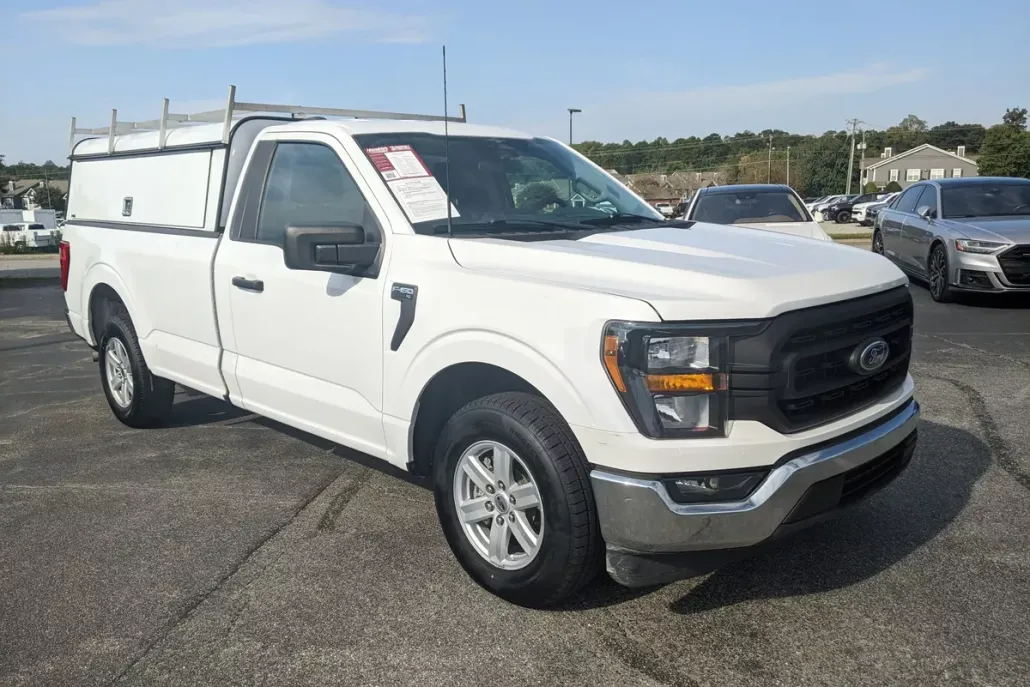 2023 Ford F-150 XL photo 1