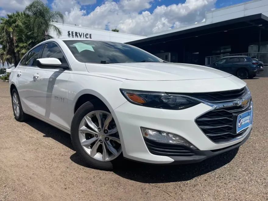 2019 Chevrolet Malibu 1LT photo 1