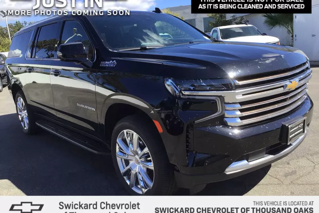 2024 Chevrolet Suburban High Country photo 1