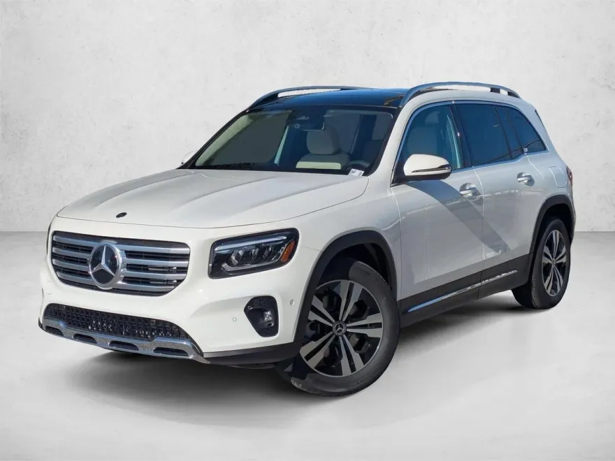 2025 Mercedes Benz GLB 250 photo 1