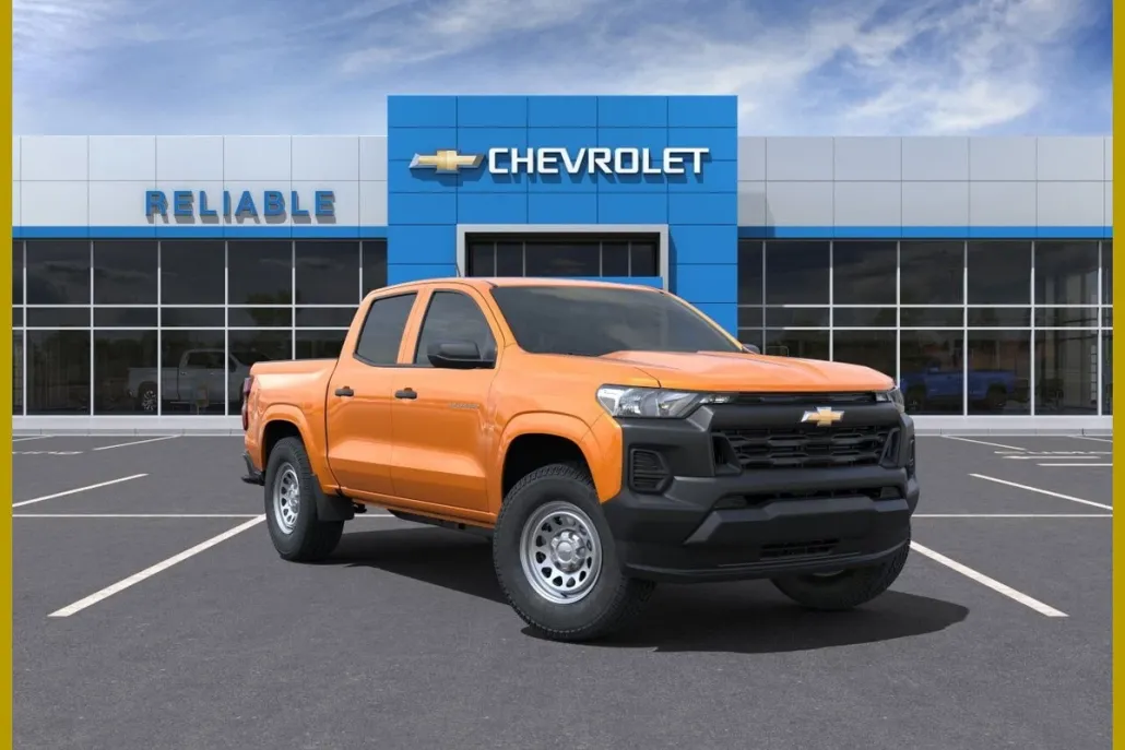 2025 Chevrolet Colorado LT photo 1