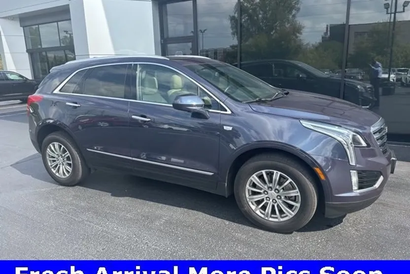 2019 Cadillac XT5 Luxury photo 1