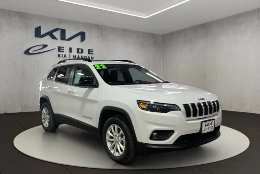 2022 Jeep Cherokee Latitude Lux photo 1