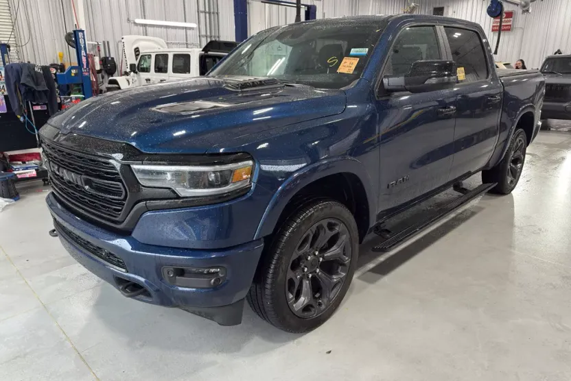 2023 Ram 1500 Limited photo 1
