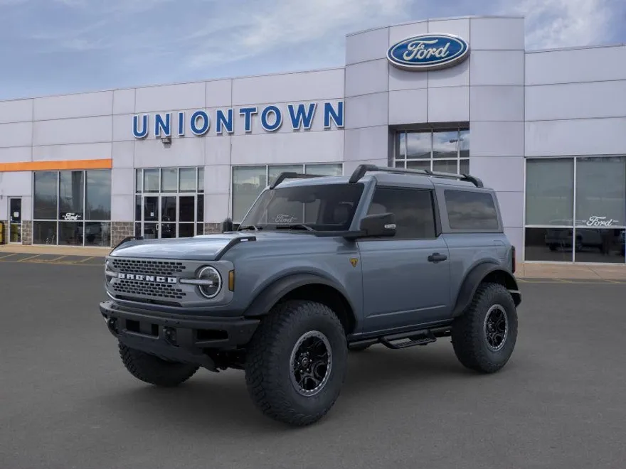 2024 Ford Bronco Badlands photo 1
