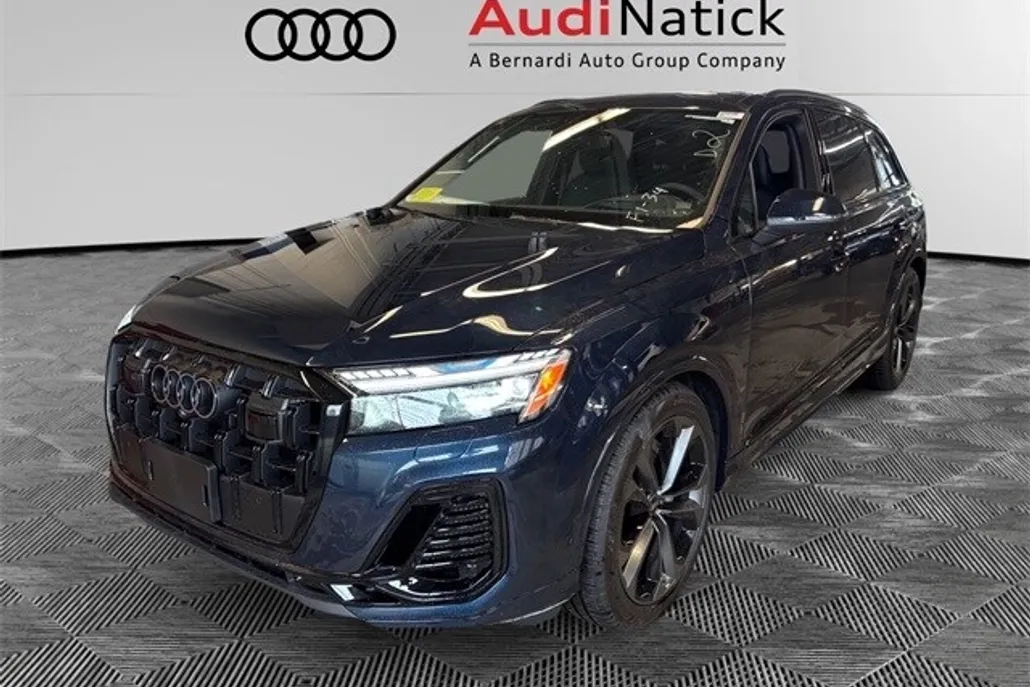 2025 Audi Q7 55 Prestige photo 1