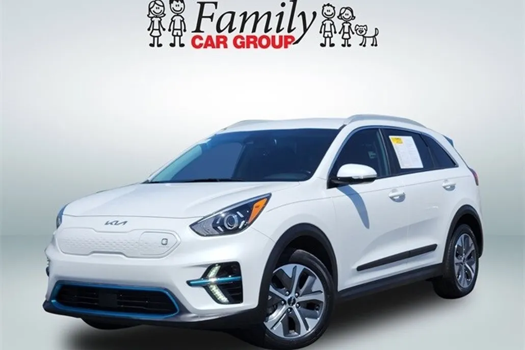 2022 Kia Niro EV EX photo 1