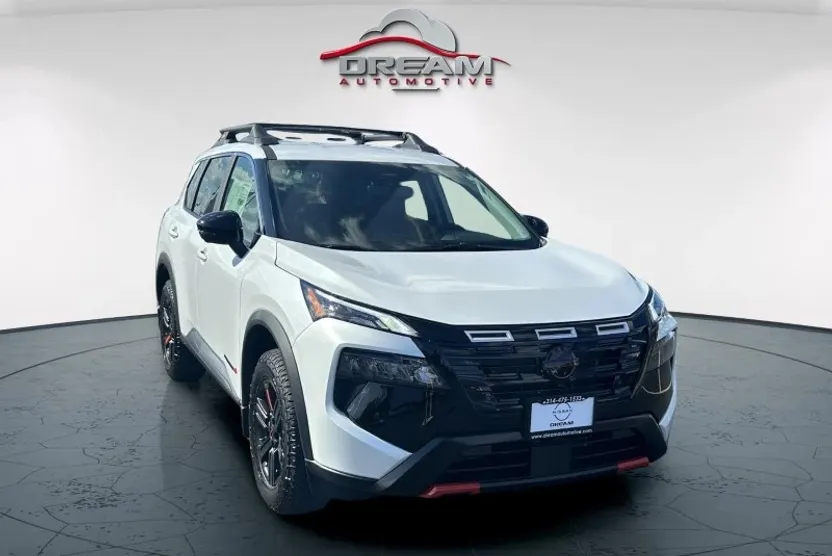 2026 Nissan Rogue SV photo 1