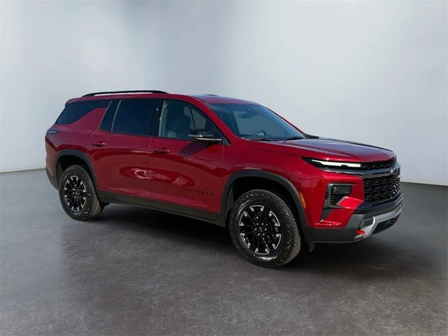 2026 Chevrolet Traverse Z71 photo 1