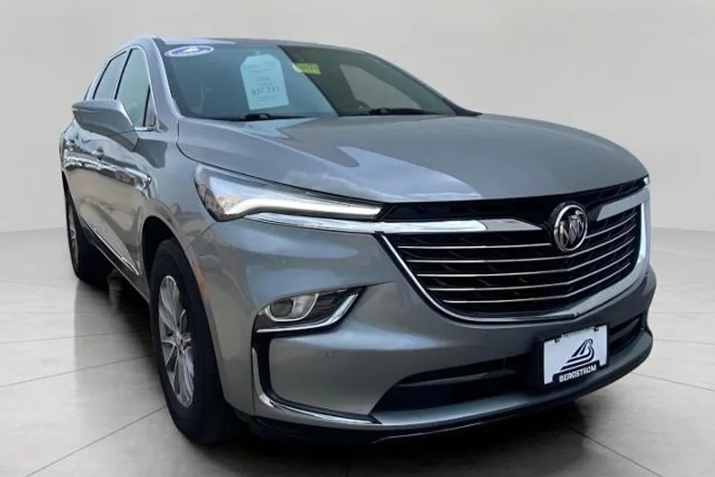 2024 Buick Enclave Premium photo 1