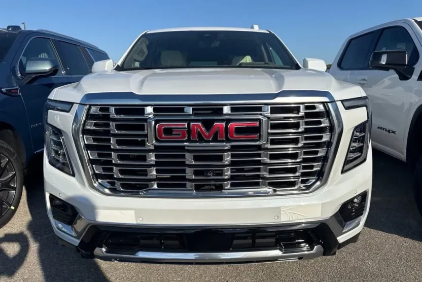 2026 Gmc Yukon Denali photo 1