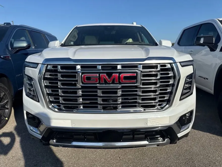 2026 Gmc Yukon Denali photo 1