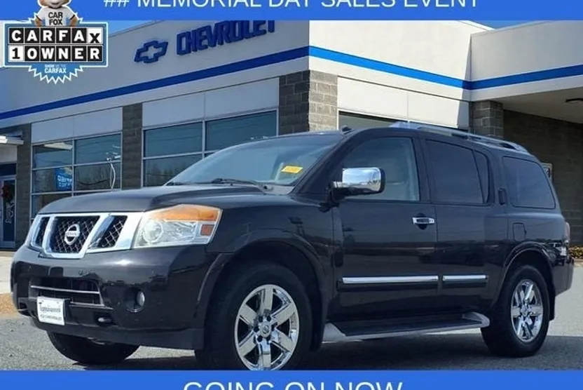 2011 Nissan Armada Platinum photo 1
