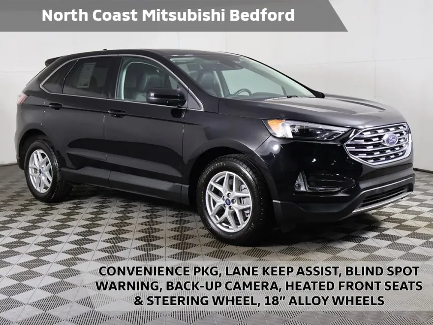 2022 Ford Edge SEL photo 1