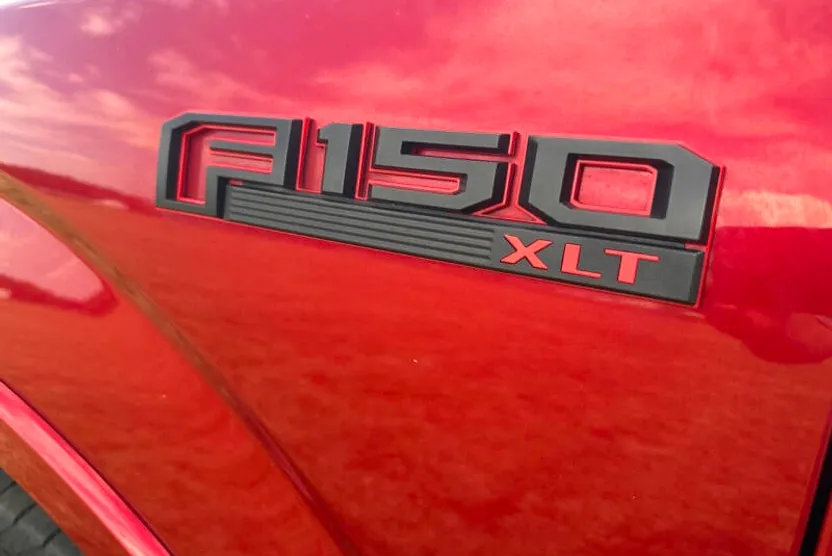 2020 Ford F-150 XLT photo 1