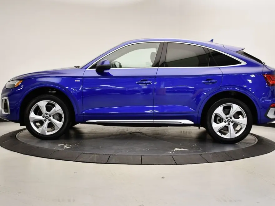 2021 Audi Q5 Sportback 45 Prestige photo 1