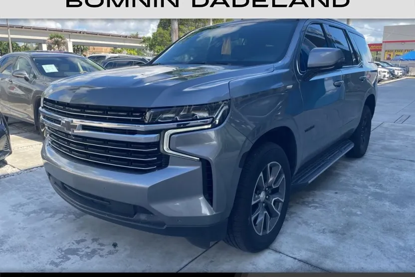2021 Chevrolet Tahoe LT photo 1