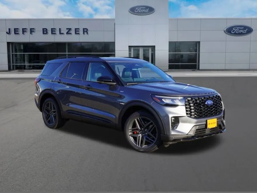 2025 Ford Explorer ST-Line photo 1