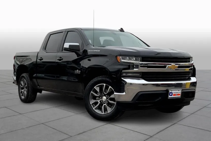 2019 Chevrolet Silverado 1500 LT photo 1