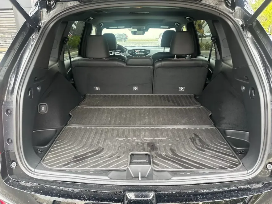 2024 Honda Passport Black Edition photo 1