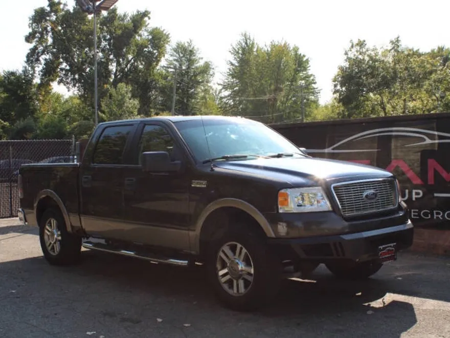 2005 Ford F-150 Lariat photo 1