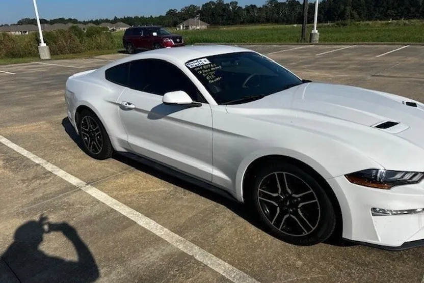 2018 Ford Mustang EcoBoost Premium photo 1