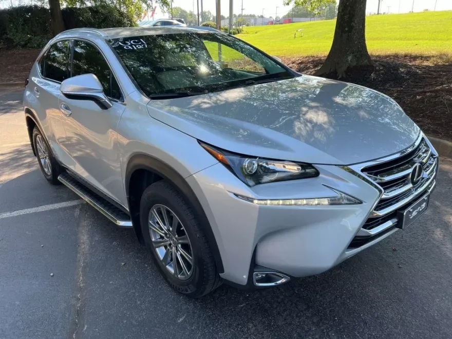 2015 Lexus NX 200t Luxury photo 1