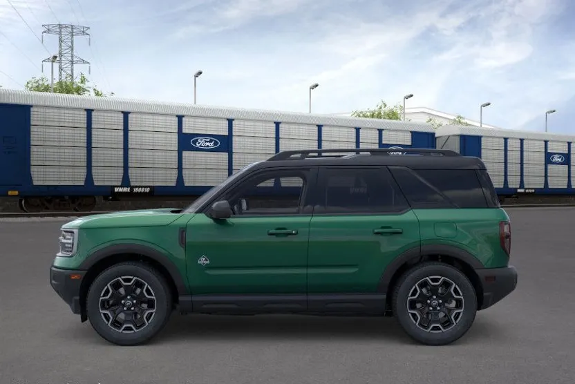 2025 Ford Bronco Sport Outer Banks photo 1