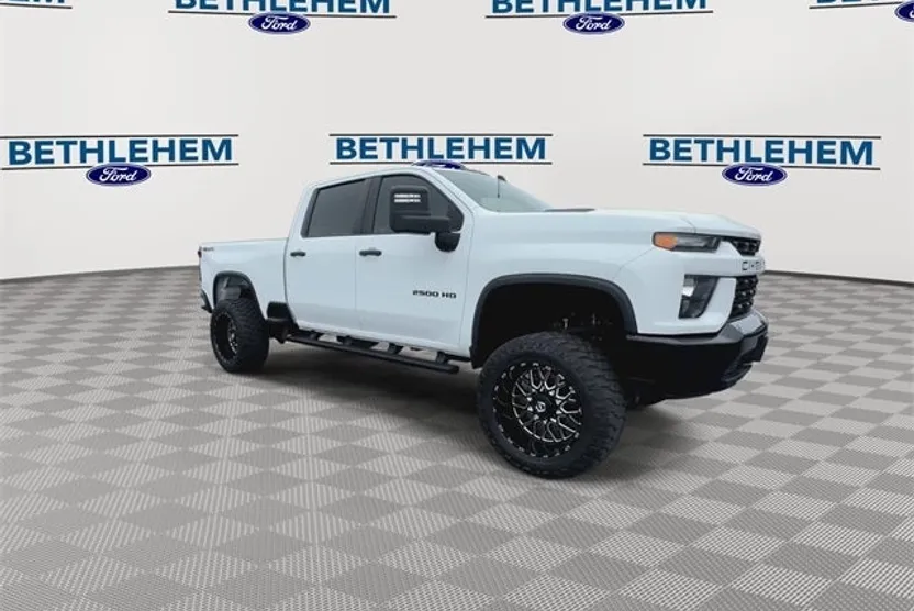 2021 Chevrolet Silverado 2500HD Custom photo 1