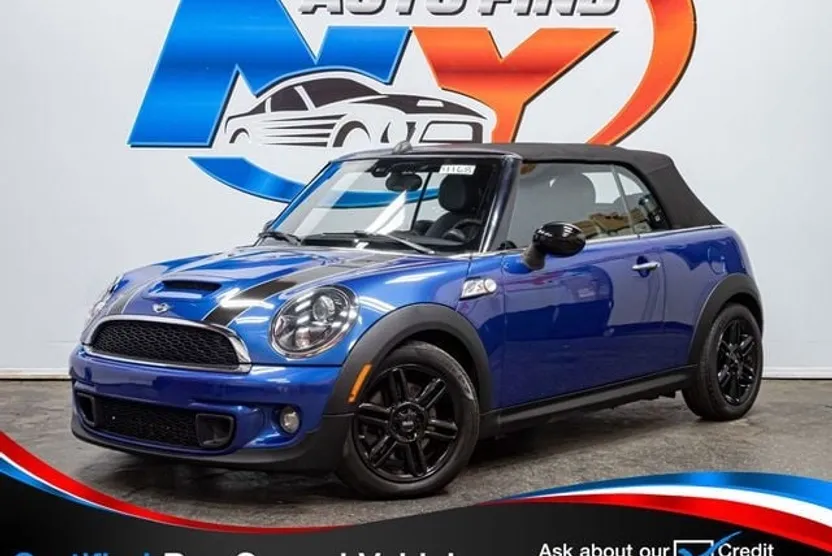 2015 Mini Cooper S Convertible photo 1